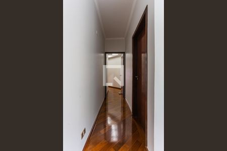 Casa à venda com 310m², 3 quartos e 6 vagasHall Dormitórios Superiores