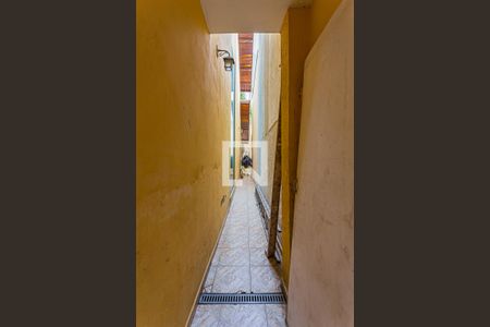 Casa à venda com 310m², 3 quartos e 6 vagasCorredor Externo