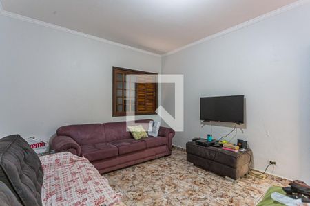 Casa à venda com 310m², 3 quartos e 6 vagasSala de TV