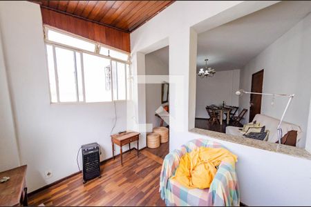 Sala de apartamento à venda com 3 quartos, 145m² em Serra, Belo Horizonte