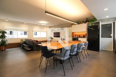 Apartamento à venda com 116m², 2 quartos e 1 vaga Apartamento à venda com 116m², 2 quartos e 1 vagaCozinha