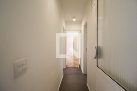 Apartamento à venda com 116m², 2 quartos e 1 vaga Apartamento à venda com 116m², 2 quartos e 1 vagaCorredor