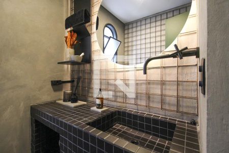 Apartamento à venda com 116m², 2 quartos e 1 vaga Apartamento à venda com 116m², 2 quartos e 1 vagaLavabo