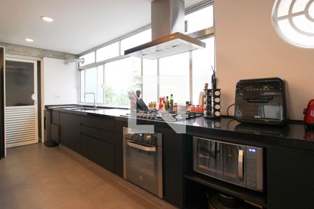 Apartamento à venda com 116m², 2 quartos e 1 vaga Apartamento à venda com 116m², 2 quartos e 1 vagaCozinha