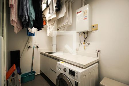 Apartamento à venda com 116m², 2 quartos e 1 vaga Apartamento à venda com 116m², 2 quartos e 1 vagaÁrea de Serviço