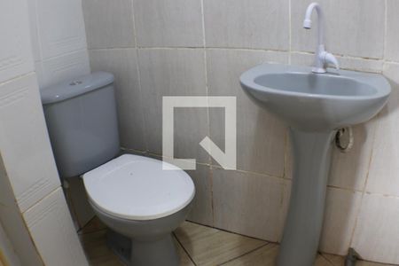 Banheiro de casa à venda com 1 quarto, 70m² em Tanque, Rio de Janeiro