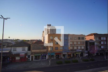 Quarto 1_Vista de apartamento à venda com 2 quartos, 75m² em Passo D’areia, Porto Alegre