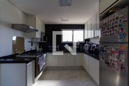 Apartamento à venda com 320m², 3 quartos e 3 vagasCozinha