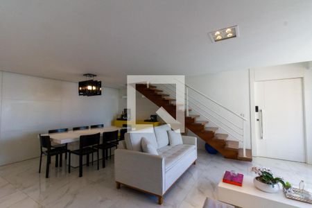 Apartamento à venda com 320m², 3 quartos e 3 vagasSala