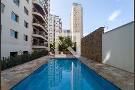 Apartamento à venda com 320m², 3 quartos e 3 vagasÁrea comum - Piscina