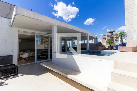 Apartamento à venda com 320m², 3 quartos e 3 vagasPiscina Cobertura