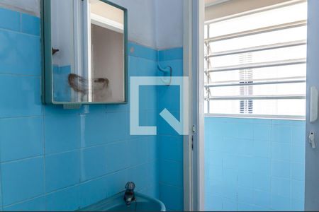 Casa à venda com 250m², 3 quartos e 4 vagasBanheiro de Serviço