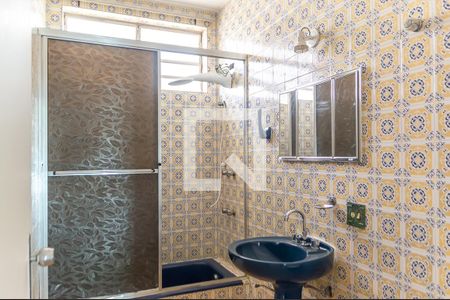 Casa à venda com 250m², 3 quartos e 4 vagasBanheiro
