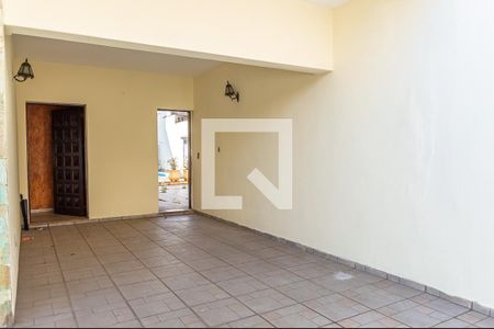 Casa à venda com 250m², 3 quartos e 4 vagasGaragem