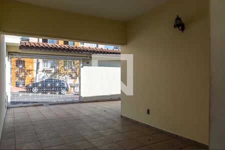 Casa à venda com 250m², 3 quartos e 4 vagasGaragem