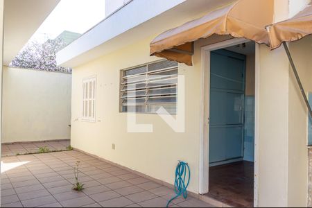 Casa à venda com 250m², 3 quartos e 4 vagasQuintal