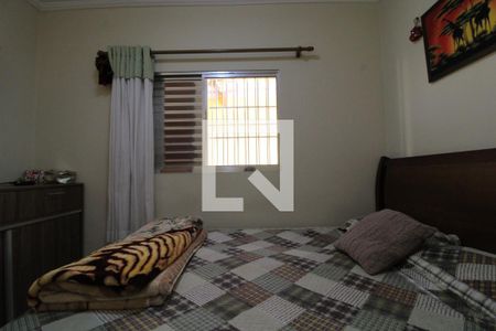 Casa à venda com 150m², 4 quartos e 3 vagasSuíte 1