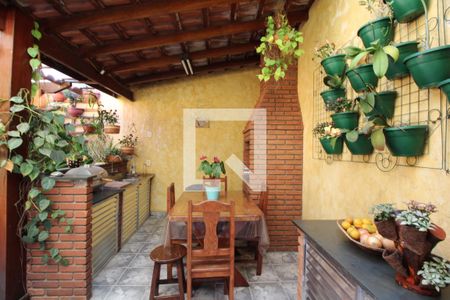 Casa à venda com 150m², 4 quartos e 3 vagasChurrasqueira