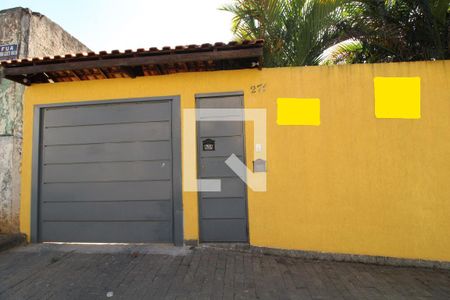 Casa à venda com 150m², 4 quartos e 3 vagasFachada