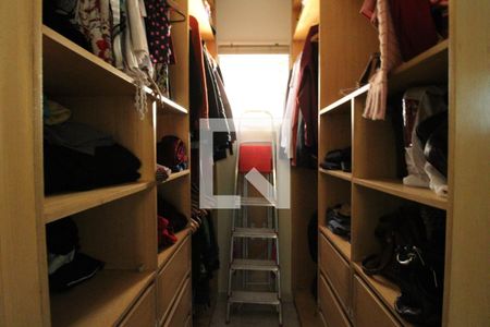 Casa à venda com 150m², 4 quartos e 3 vagasCloset da suíte 1