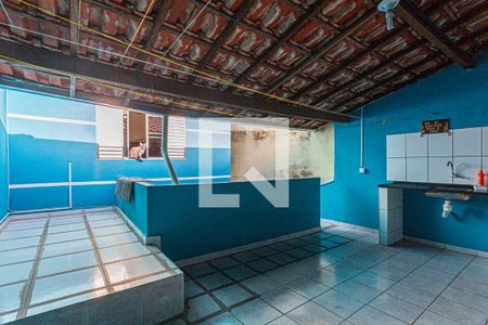 Casa à venda com 284m², 4 quartos e 3 vagasEspaço do Churrasco