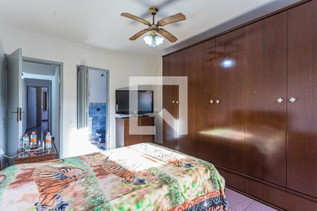 Casa à venda com 284m², 4 quartos e 3 vagasSuíte