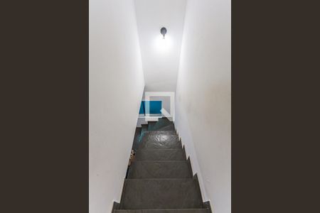 Casa à venda com 284m², 4 quartos e 3 vagasEscada Dormitórios