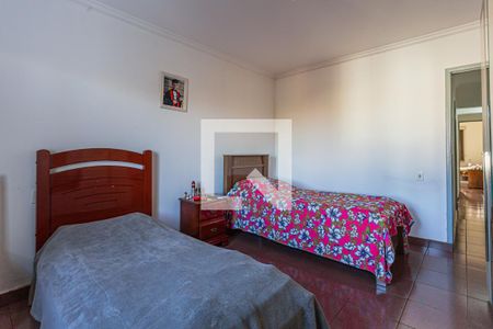 Casa à venda com 284m², 4 quartos e 3 vagasQuarto 3