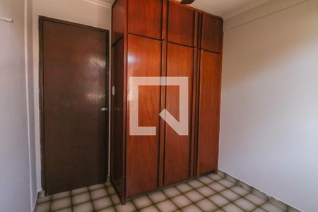 Quarto 1 de apartamento para alugar com 2 quartos, 57m² em Vila Virgínia, Ribeirão Preto