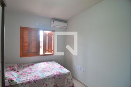 Quarto de casa à venda com 2 quartos, 53m² em Harmonia, Canoas