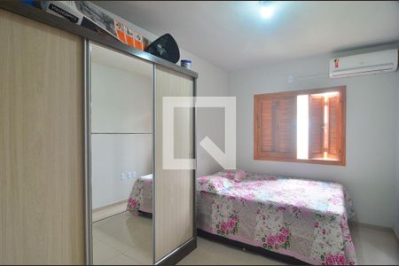 Quarto de casa à venda com 2 quartos, 53m² em Harmonia, Canoas
