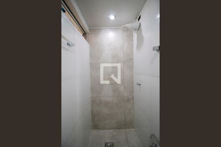 Apartamento para alugar com 85m², 3 quartos e 1 vaga Apartamento para alugar com 85m², 3 quartos e 1 vagaBanheiro social