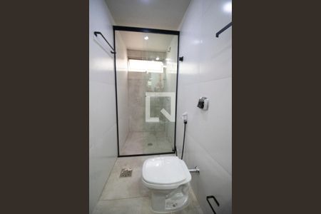 Apartamento para alugar com 85m², 3 quartos e 1 vaga Apartamento para alugar com 85m², 3 quartos e 1 vagaBanheiro da suíte