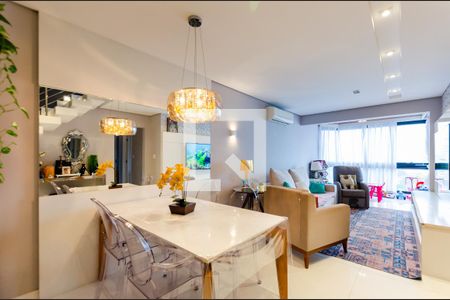 Sala de apartamento para alugar com 3 quartos, 160m² em Boqueirão, Santos