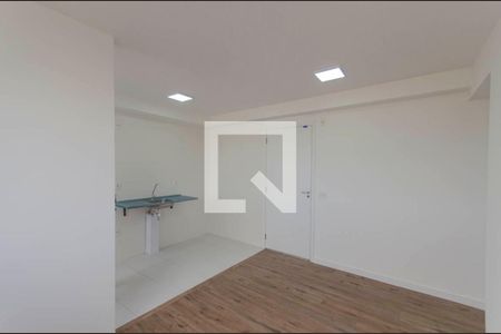 Sala de apartamento para alugar com 2 quartos, 41m² em Vila Penteado, São Paulo