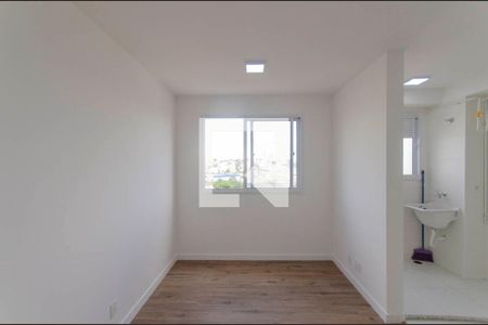 Sala de apartamento para alugar com 2 quartos, 41m² em Vila Penteado, São Paulo