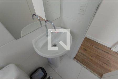 Apartamento para alugar com 41m², 2 quartos e sem vaga Apartamento para alugar com 41m², 2 quartos e sem vagaBanheiro