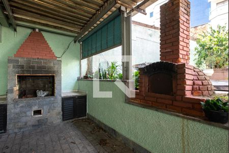 Casa à venda com 820m², 3 quartos e 5 vagas Casa à venda com 820m², 3 quartos e 5 vagasÁrea comum