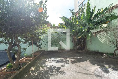 Casa à venda com 820m², 3 quartos e 5 vagas Casa à venda com 820m², 3 quartos e 5 vagasÁrea comum