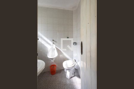 Casa à venda com 820m², 3 quartos e 5 vagas Casa à venda com 820m², 3 quartos e 5 vagasÁrea comum