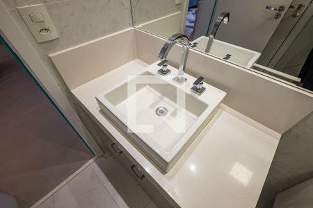 Apartamento para alugar com 50m², 1 quarto e 1 vaga Apartamento para alugar com 50m², 1 quarto e 1 vagaBanheiro