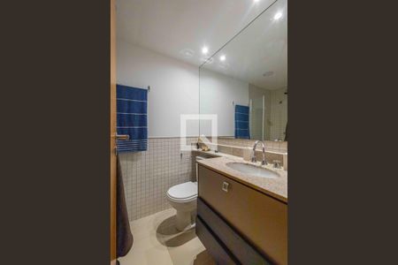 Apartamento para alugar com 92m², 3 quartos e 1 vaga Apartamento para alugar com 92m², 3 quartos e 1 vagaBanheiro da Suíte