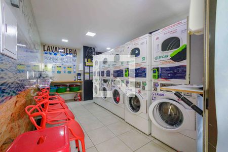 Apartamento para alugar com 92m², 3 quartos e 1 vaga Apartamento para alugar com 92m², 3 quartos e 1 vagaÁrea Comum Lavanderia