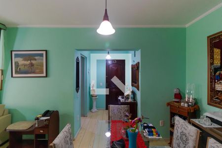 Apartamento à venda com 92m², 2 quartos e 1 vagaSalas