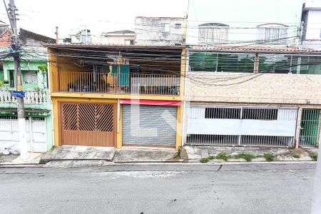 Casa para alugar com 200m², 3 quartos e 1 vaga Casa para alugar com 200m², 3 quartos e 1 vagaVista