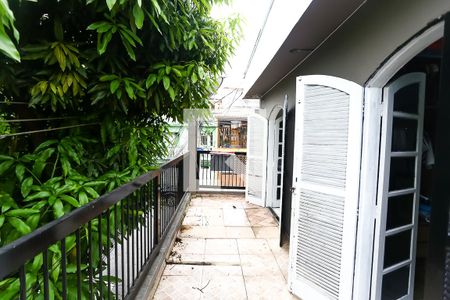 Casa para alugar com 200m², 3 quartos e 1 vaga Casa para alugar com 200m², 3 quartos e 1 vagaSacada
