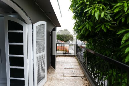 Casa para alugar com 200m², 3 quartos e 1 vaga Casa para alugar com 200m², 3 quartos e 1 vagaSacada
