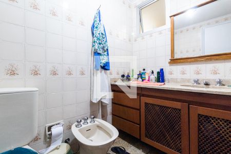 Apartamento à venda com 163m², 3 quartos e 3 vagasBanheiro da suíte 2