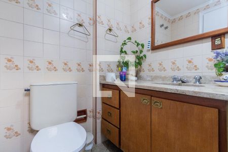 Apartamento à venda com 163m², 3 quartos e 3 vagasBanheiro da suíte 1