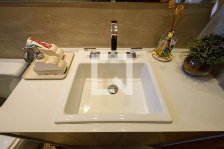 Apartamento à venda com 90m², 3 quartos e 1 vaga Apartamento à venda com 90m², 3 quartos e 1 vagaQuarto Social